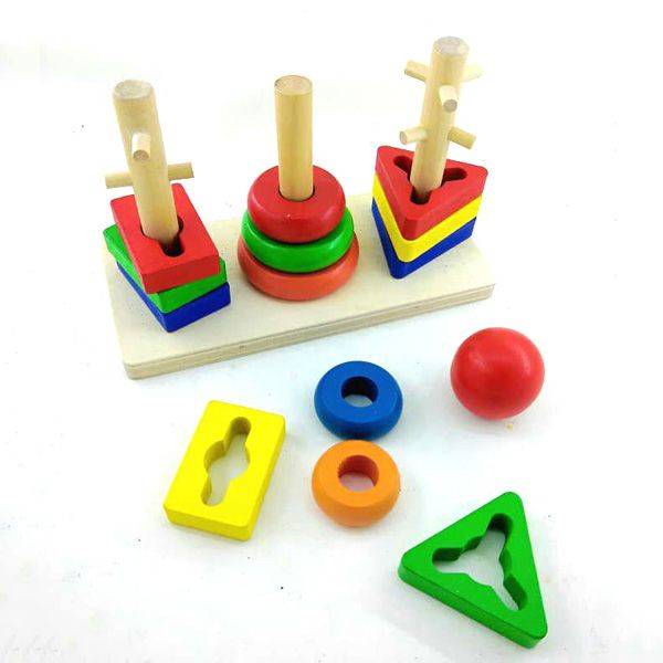 Jucarie din lemn - Sortator forme geometrice cu 3 coloane, 3 ani - imagine 4