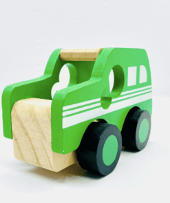 Alternative view of Masinuta de armata din lemn