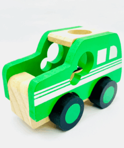 Masinuta de armata din lemn