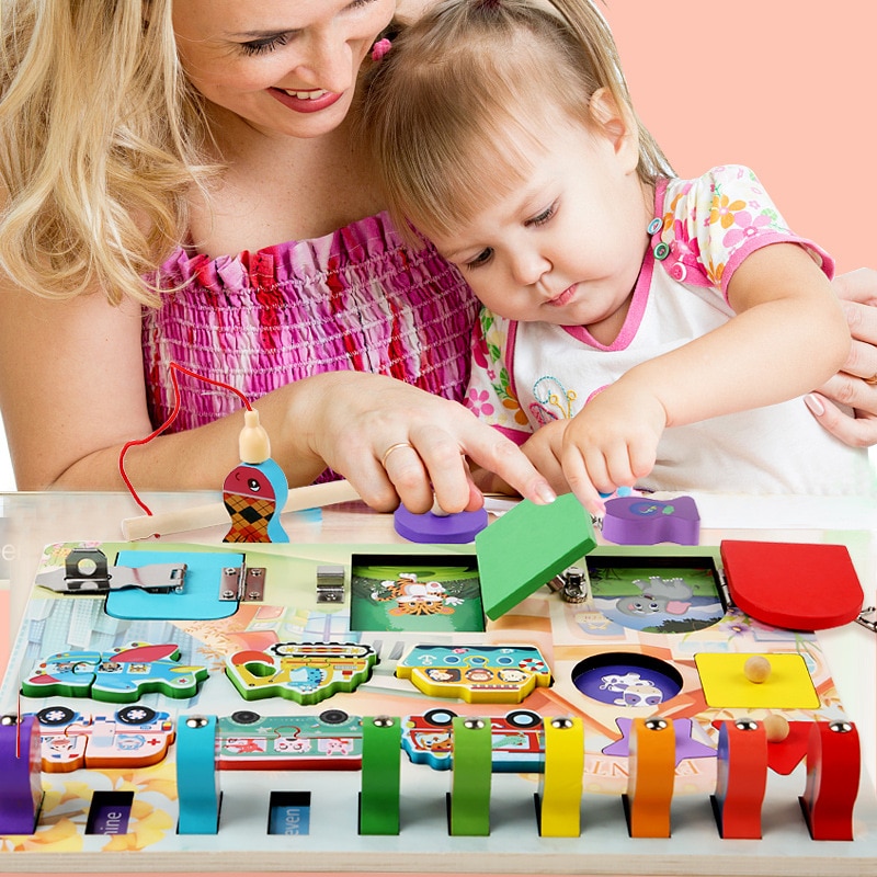 Placa cu activitati Montessori - Incuie Descuie, Potriveste