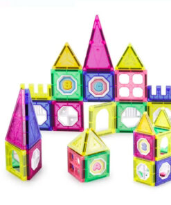 Set de constructie magnetic cu 34 de piese, 3 ani