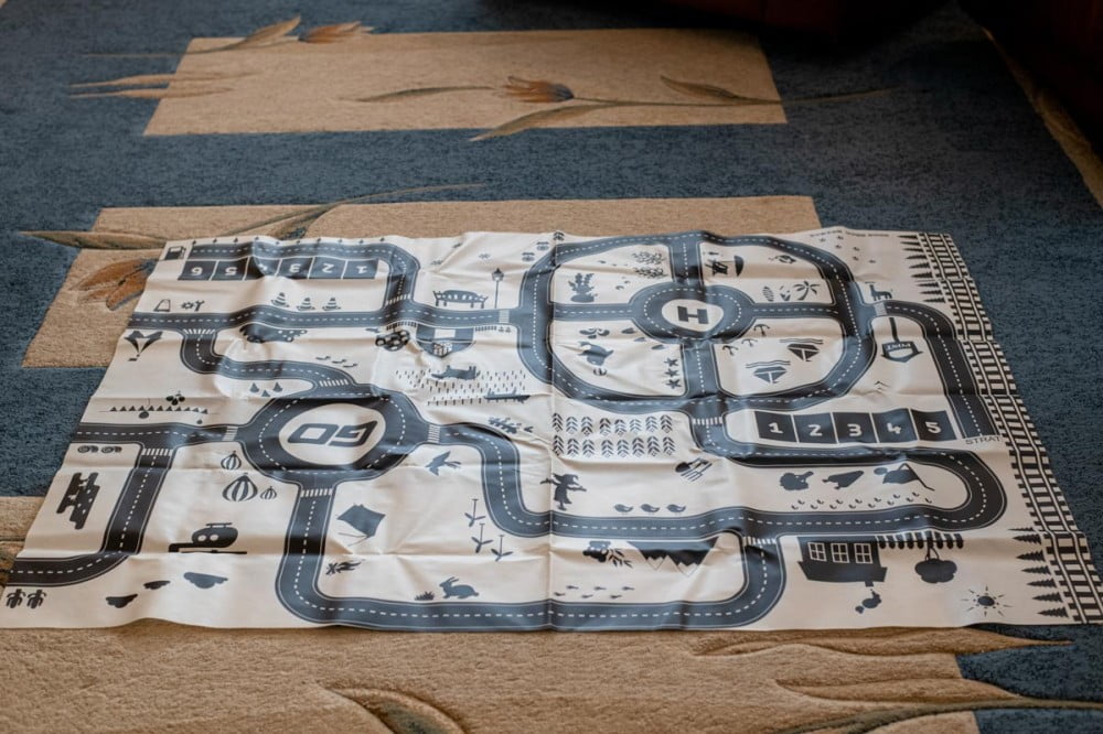 Covor de joaca cu oras si semne de circulatie 11.jpeg