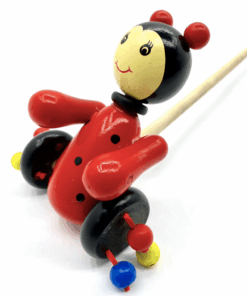 Jucarie de impins din lemn cu figurine buburuza 01.png