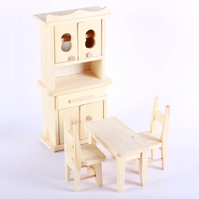 Mobilier Papusi din lemn natur Bucatarie 01.jpg