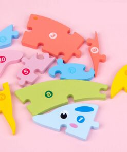 Puzzle 3D din lemn cu 10 piese colorate Delfin 02.jpg