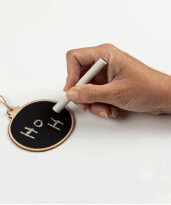 Set creativ de Craciun din lemn Globulete Tabla Neagra cu Creta 02.png