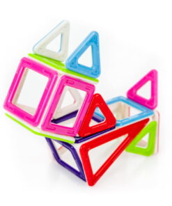 Set de constructie magnetic cu 38 de piese 04.jpeg