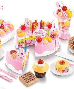 Tort aniversar cu lumanari si 75 de accesorii creative 05.jpeg