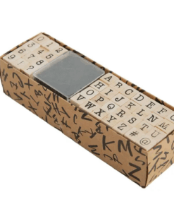 Set 40 stampile din lemn cu litere si alfabet 3 ani 0001.png