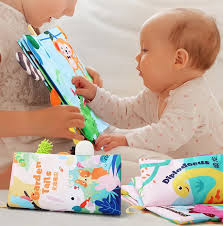 Carti senzoriale pentru bebelusi