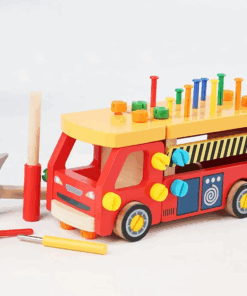 Centru de activitati Camion cu trusa de scule 3 ani 14.png