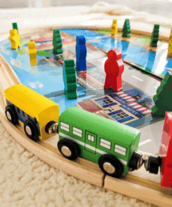 Circuit cu trenulet magnetic 3 ani 04.png