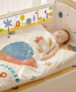 Carte senzoriala bebe si protectie de patut Animale 0 luni 04.png