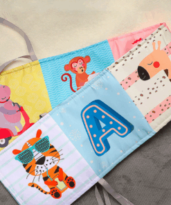 Carte senzoriala bebe si protectie de patut Litere 0 luni 03.png