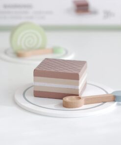 Jucarie din lemn Stand Prajituri Nunukids 3 ani 04.jpg