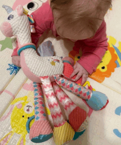 Jucarie senzoriala dentitie Unicorn roz 0 luni 02.png