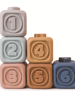 Set cuburi moi pentru bebelusi si turn de sortare 6 luni 07.png