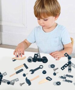 Trusa de scule din lemn 3 ani 02.jpg