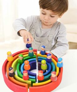 Joc educativ de tip Montessori Set 12 figurine colorate 04.jpg