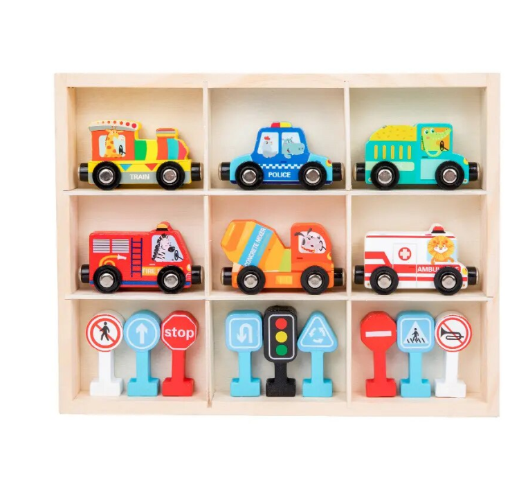 Set educativ trenulet magnetic si semne rutiere 3 ani 02.png