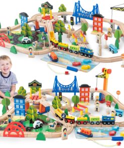 Orasel cu circuit auto si feroviar din lemn cu 108 de piese 3 ANI 09.jpg