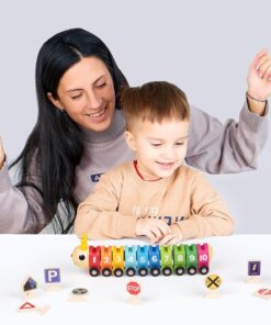 Set educativ cu cifre Trenulet cu indicatoare 3 ani 06.jpg