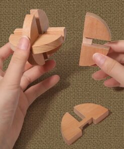 Alternative view of Set 9 jocuri logice din lemn - Incuietori Lu Ban, 3 ani+