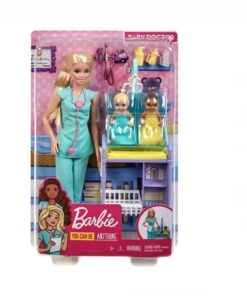 Papusa Barbie, medic pediatru