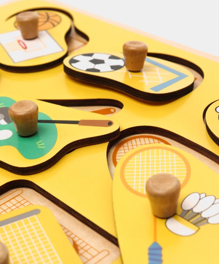 Puzzle incastru din lemn cu butoni si imagine de asociere – Sport - imagine 4