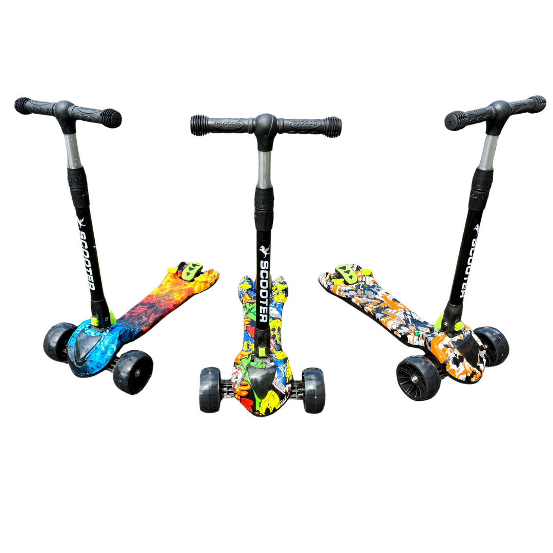Trotinetă pentru copii cu 3 roți, ajustabilă, pliabila cu lumini LED, sunete si abur, unisex
